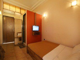 O2 Wellness Club Hotell Pune Exteriör bild